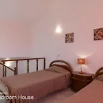 בית נופש Akivillas Relax *