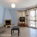 Akivillas Relax בית נופש *